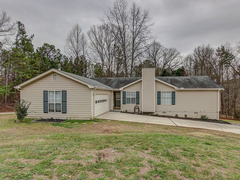 1st image of 1485 Country Lane Dr NE