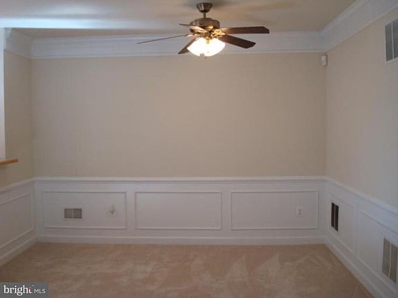 4th image of 11445 Fogarty Ct