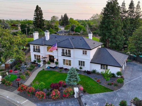 2722 Latham Dr, Sacramento, CA 95864