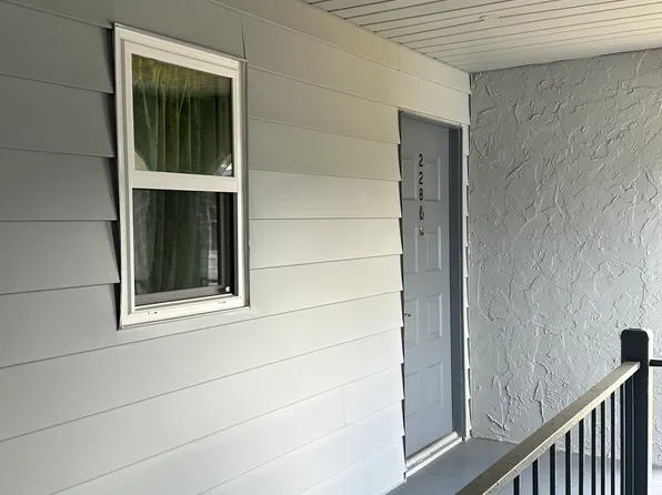 10800 Us Highway 19 N APT 228, Pinellas Park, FL 33782