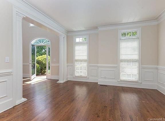 3rd image of 6024 Woodleigh Oaks Dr