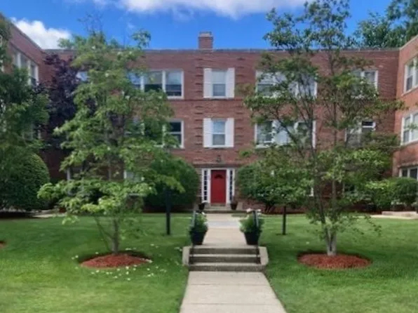 800 Oakton St APT 2, Evanston, IL 60202