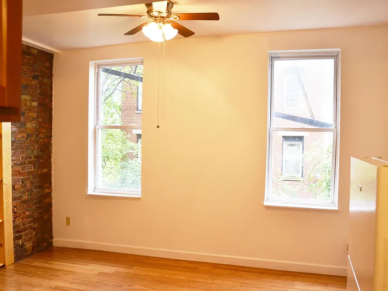 221 Renner St #1 — Photo 9