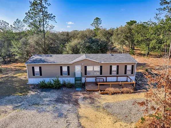 152 Piper Dr, Hawthorne, FL 32640