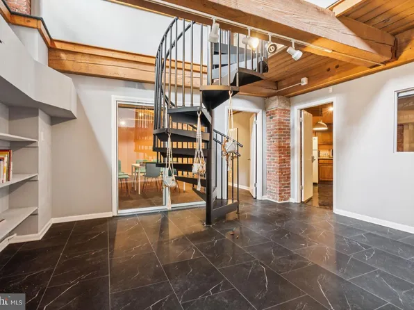 115 Cuthbert St Unit B, Philadelphia, PA 19106