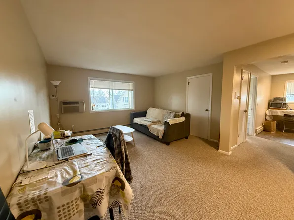 69 Newton St, Waltham, MA