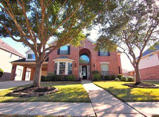 2022 Upland Shadows Dr, Sugar Land, TX 77479