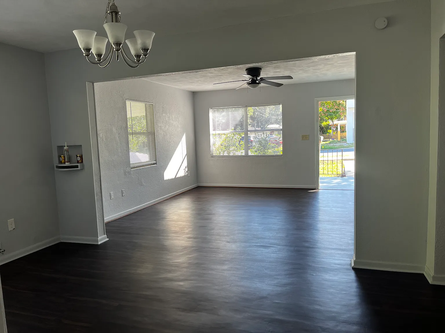 3 bed, 1365 sqft, $1,800 — Photo 3