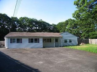 62 Candido Ave, Shirley, NY 11967