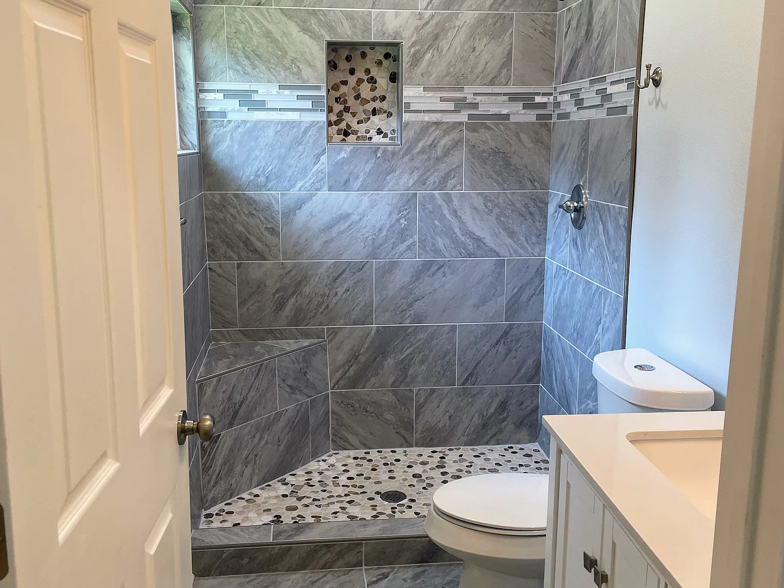 3 bed, 1500 sqft, $1,600 — Photo 3