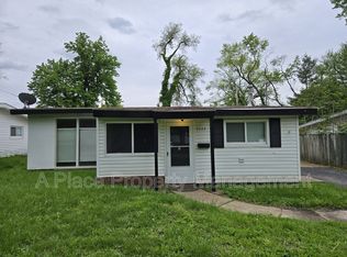 8322 Woodhurst Dr, Saint Louis, MO 63134