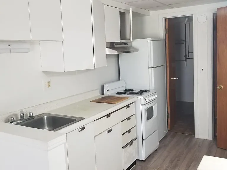 532 Miller Ave #23 — Photo 2