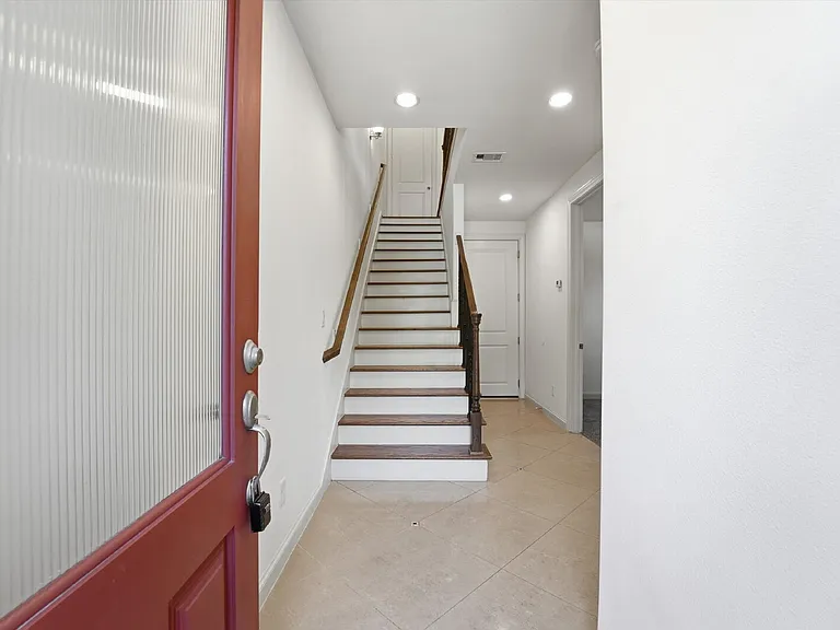 2305 Bastrop St #A — Photo 5