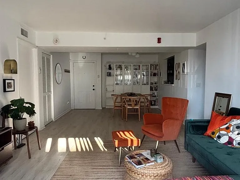 1350 SE 3rd Ave #208 — Photo 14
