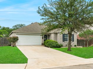 208 LATIGO LN, Boerne, TX 78006