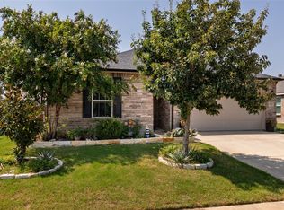 9917 Dolerite Dr, Fort Worth, TX 76131