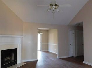 147 Carnaby St, Warner Robins, GA 31088