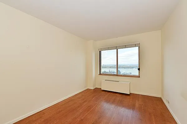 Sold by Kian Realty | media 34