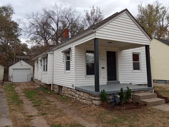 1310 E 60th St, Kansas City, MO 64110