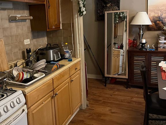 2nd image of 2247 Gunderson Ave #6441-14