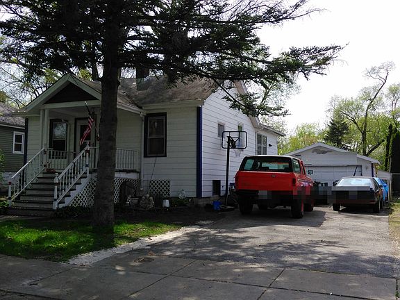 3rd image of 206 N Ahrens Ave
