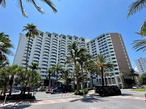 2899 Collins Ave APT 904, Miami Beach, FL 33140