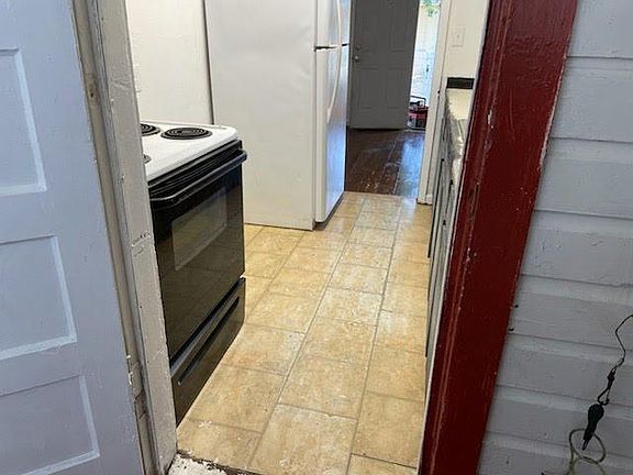 3rd image of 201 Portland St #203B
