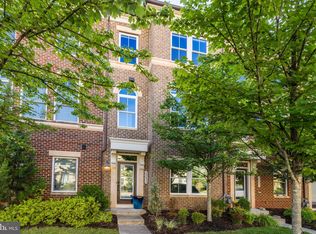 20633 Duxbury Ter, Ashburn, VA 20147