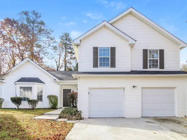 4341 Ward Bluff Ct, Ellenwood, GA 30294