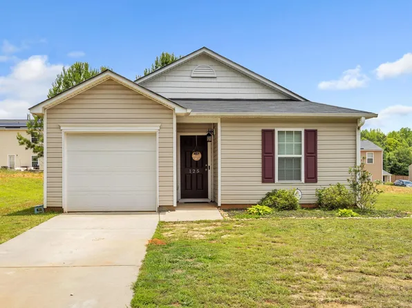 125 Queens Cir, Laurens, SC 29360
