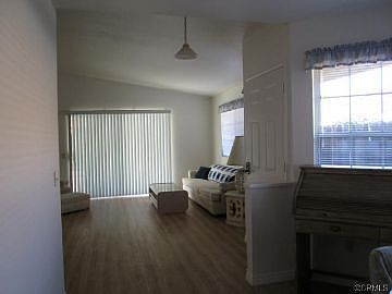 3rd image of 27507 Calle Ladera