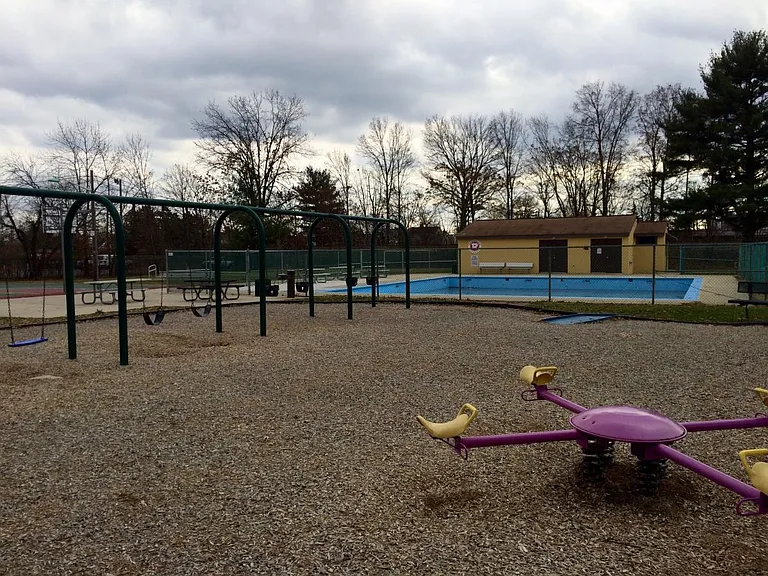 116 Sherman Ave #2 — Photo 10