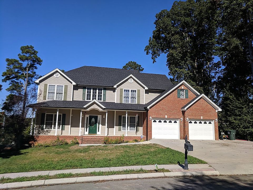 1st image of 160 Peppertree Dr NE