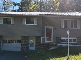 108 King Dr, Kingwood, WV 26537