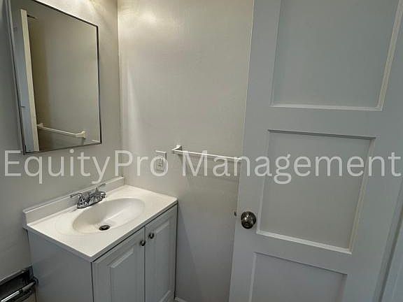 4th image of 7354 Bright Ave APT A