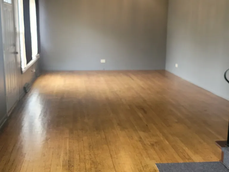 551 W 16th Pl — Photo 10