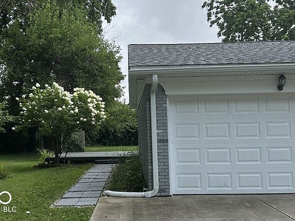 2nd image of 122 Norris Dr