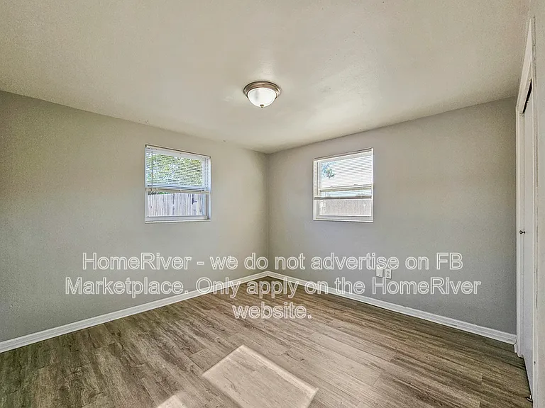1048 Powersong St — Photo 12