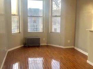 144 Cornelia St #3, Brooklyn, NY 11221