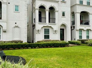 2730 Freund St, Houston, TX 77003