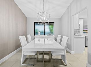 14910 Tetherclift St, Davie, FL 33331