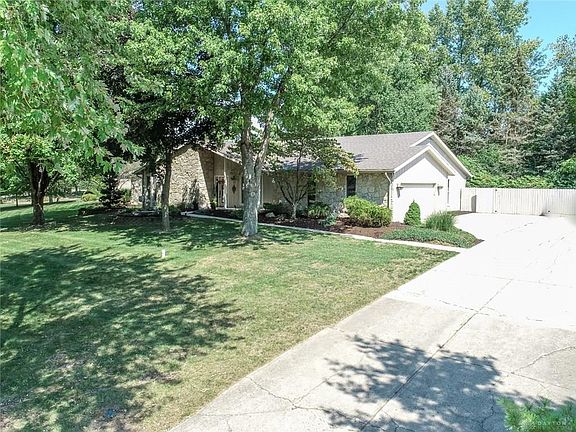 5th image of 4360 Burnham Woods Dr