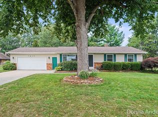 7635 Hollyhock Ave, Jenison, MI 49428