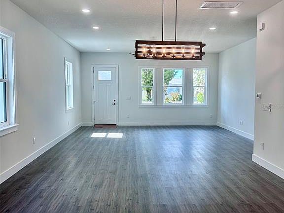 4th image of 1525 29TH AVENUE N