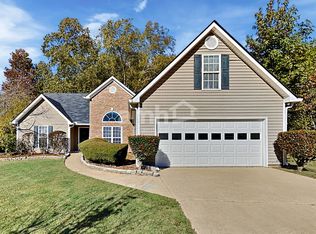 200 Myersmere Ln, Sugar Hill, GA 30518