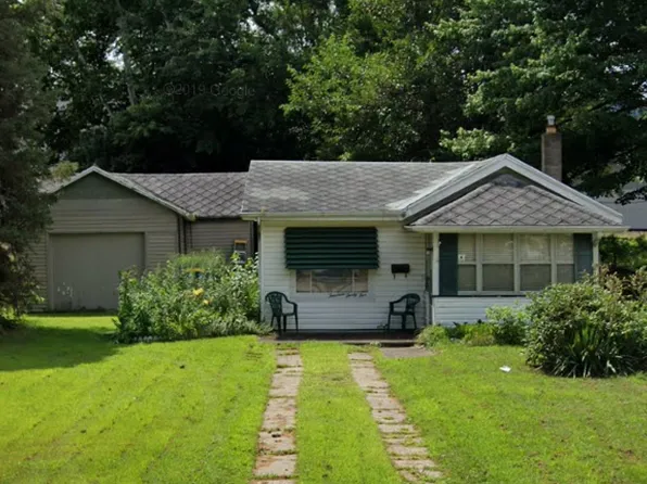 1435 E 4th St, Mishawaka, IN 46544