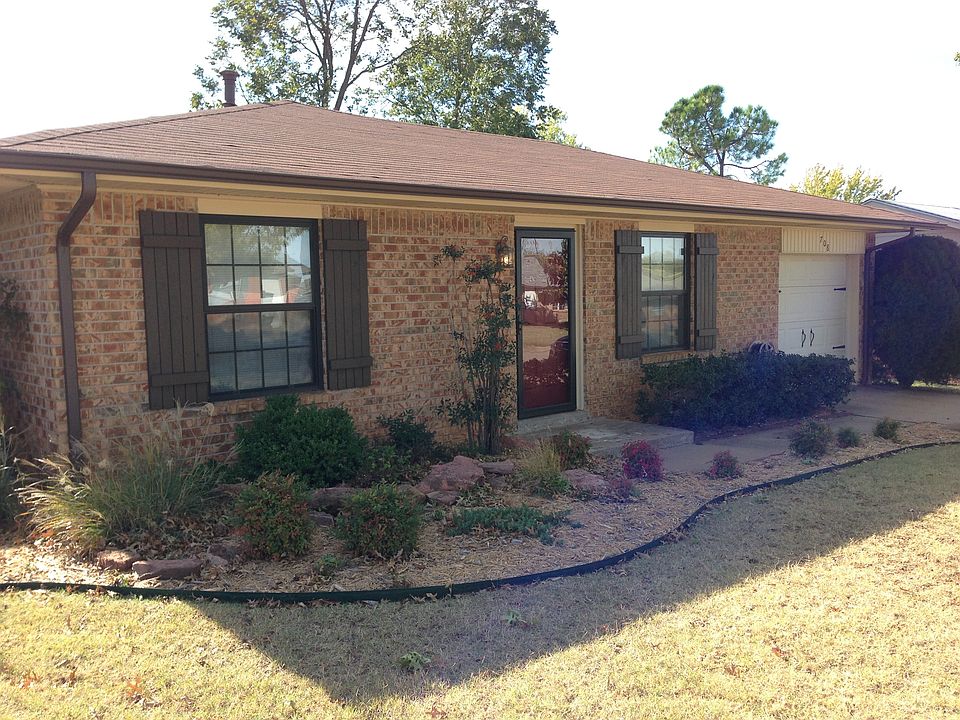 Front yard exterior