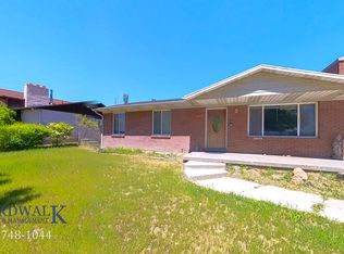2106 W Western Charm Dr, Riverton, UT 84065