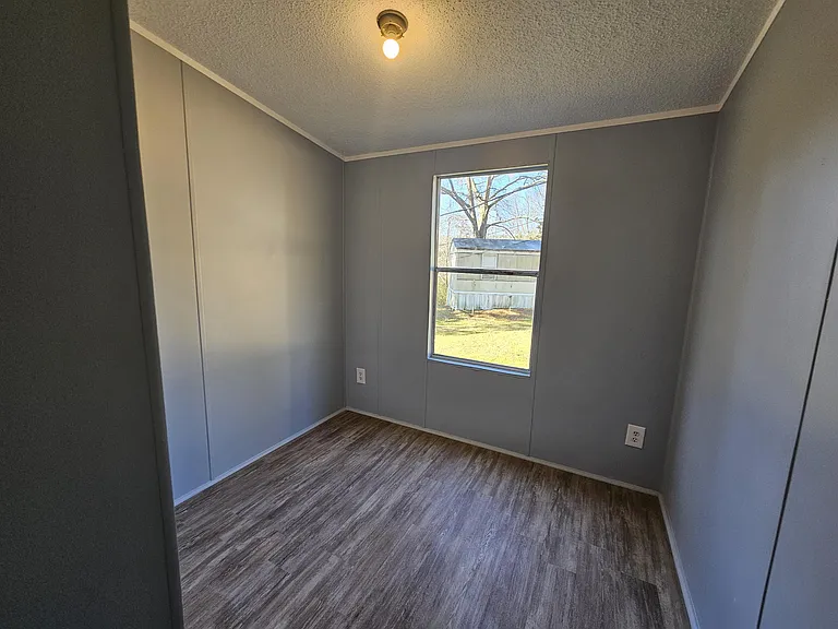1066 Monroe Rd #0 — Photo 3