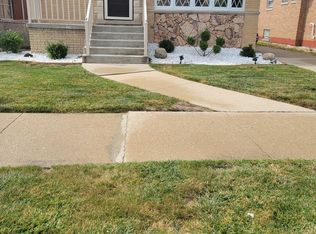 8554 S Keating Ave, Chicago, IL 60652